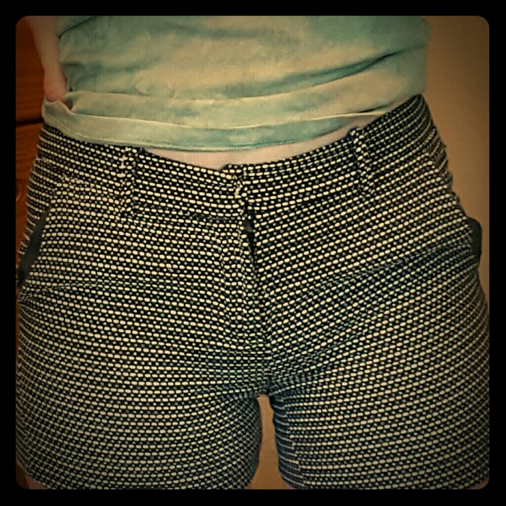 Adorable Cynthia Rowley wool shorts